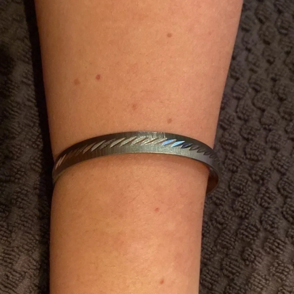 Silver Bangle - Picture 2 of 3